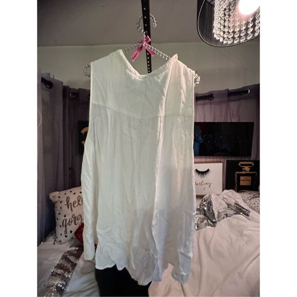 Peplum Harper Sleeveless Pullover Blouse torrid plus size 2 lace up cream white - Picture 3 of 3